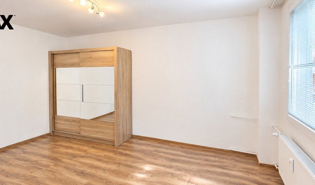 Prodej bytu 1+1 36 m², Louny – náhled fotky 4