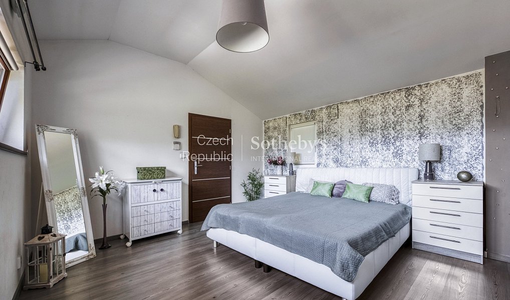 Prodej domu 422 m² s pozemkem 3 263 m², Beroun – náhled fotky 14