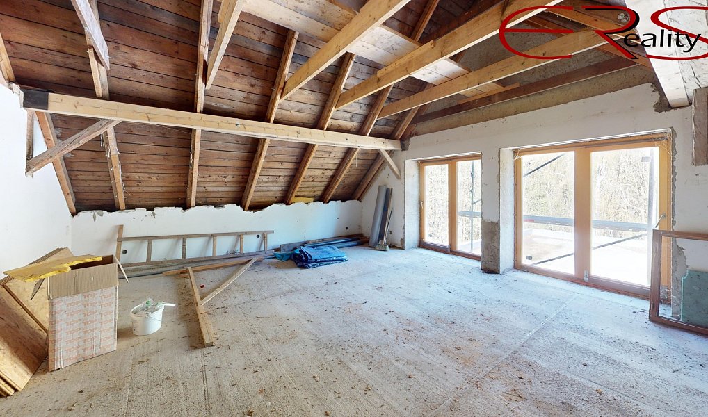 Prodej ubytovacího objektu 394 m², Pěnčín – náhled fotky 16