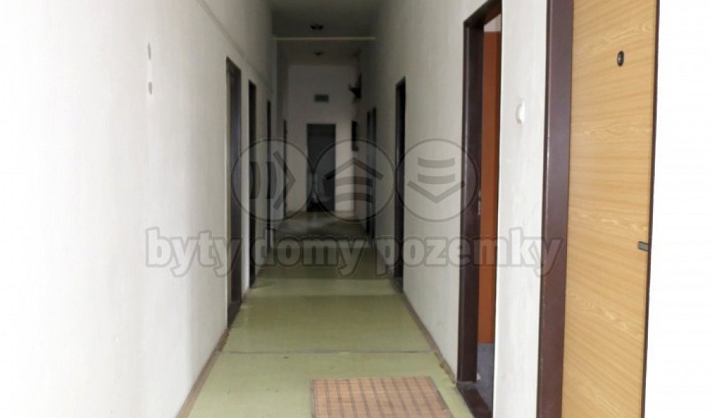 Prodej obchodních prostor 810 m², Meziměstí – náhled fotky 19