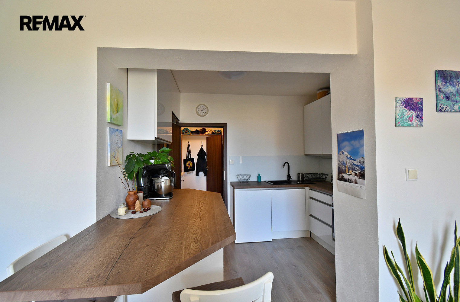 Pronájem bytu 2+kk 54 m² – další