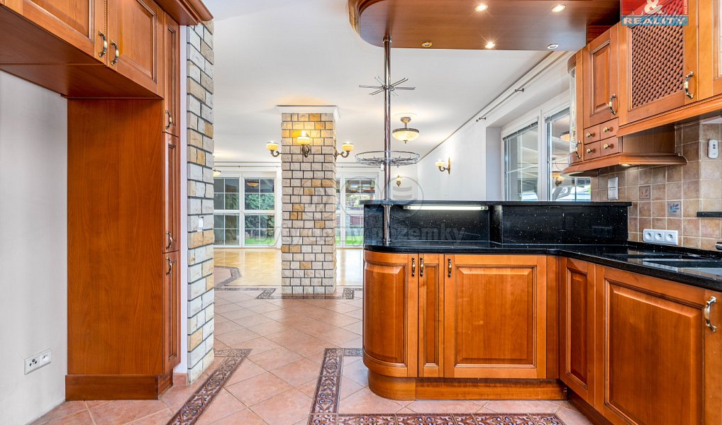 Prodej domu 246 m² s pozemkem 1 013 m², Psáry – náhled fotky 5