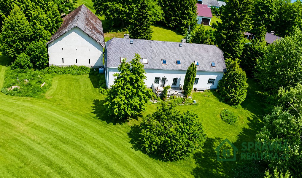 Prodej domu 350 m² s pozemkem 1 990 m², Hora Svatého Václava – náhled fotky 2