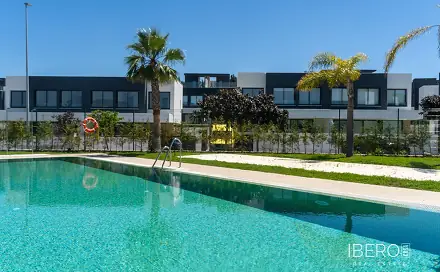 Prodej domu 140 m² s pozemkem 67 m², El Paraiso, Španělsko