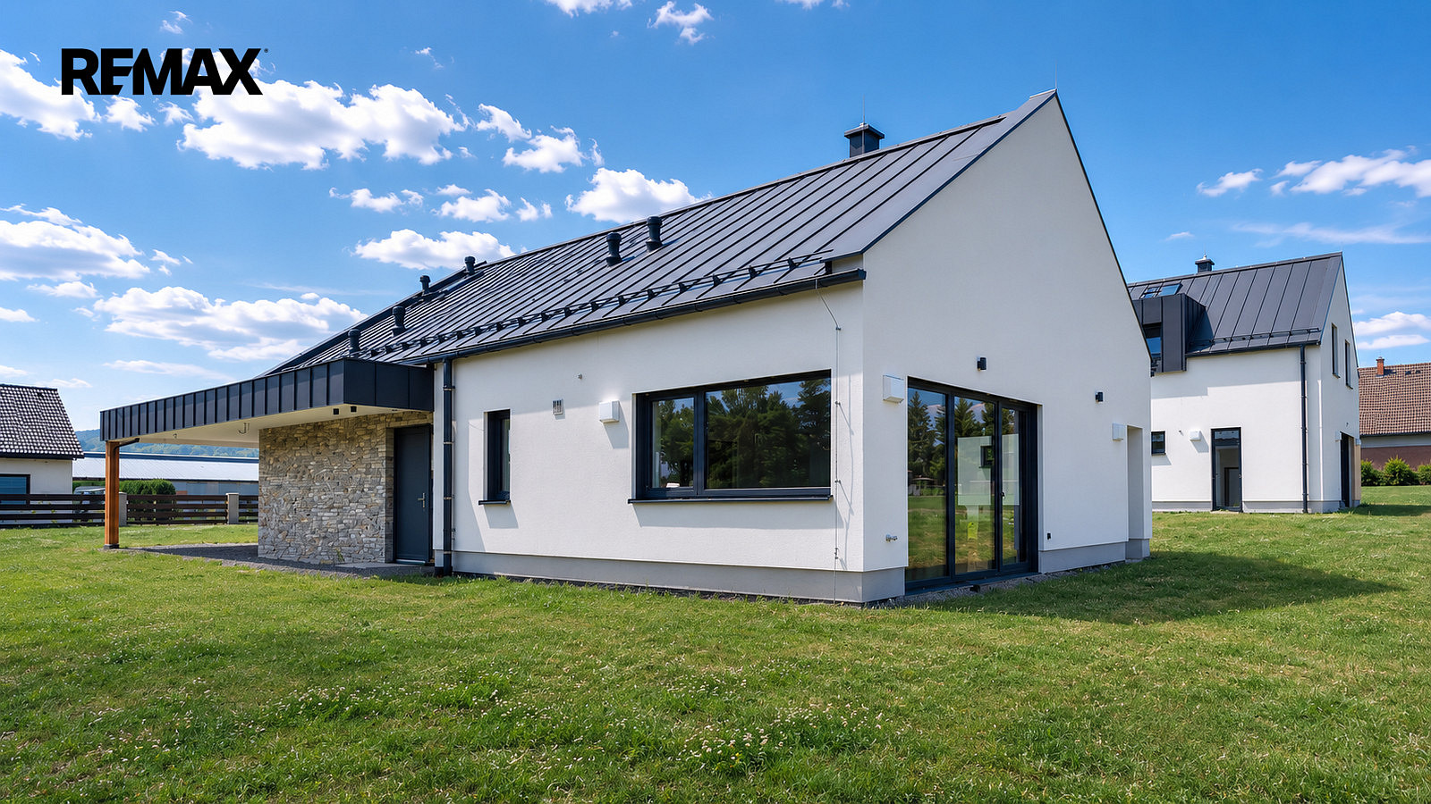 Prodej domu 202 m² s pozemkem 1 255 m²