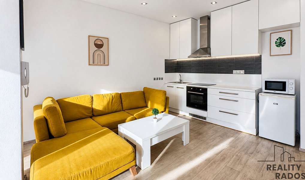 Prodej bytu 2+kk, 42 m², Hodonín