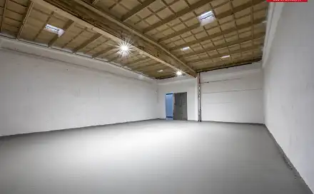 Pronájem skladovacích prostor 360 m², Kladruby nad Labem, okres Pardubice