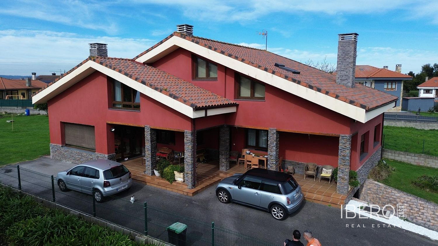Prodej domu 340 m² s pozemkem 1 562 m²