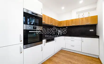 Pronájem bytu 2+kk 54 m², U Sportoviště, Ostrava - Poruba