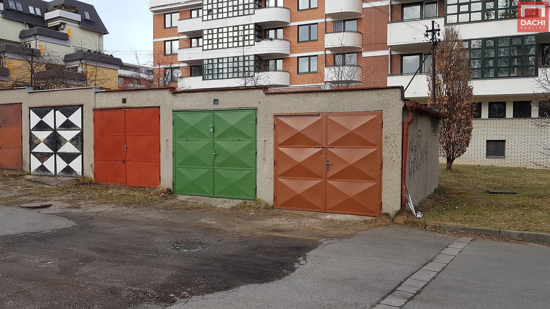 Pronájem samostatné garáže v Olomouci, ulice Mošnerova
