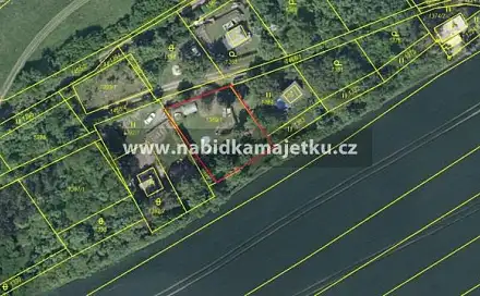 Prodej zahrady 673 m²