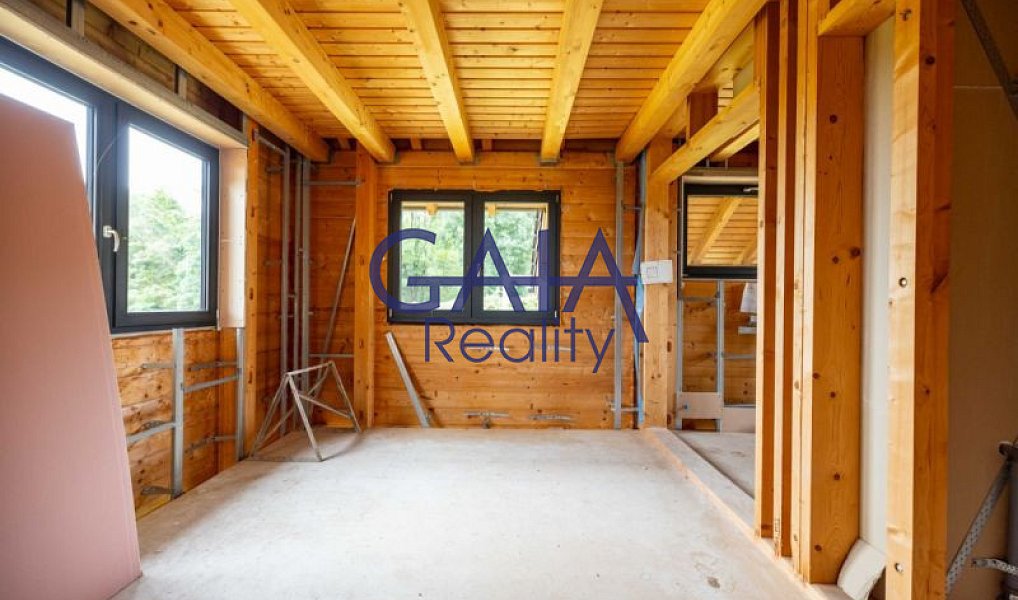 Prodej domu 250 m² s pozemkem 4 513 m², Strážovice – náhled fotky 20