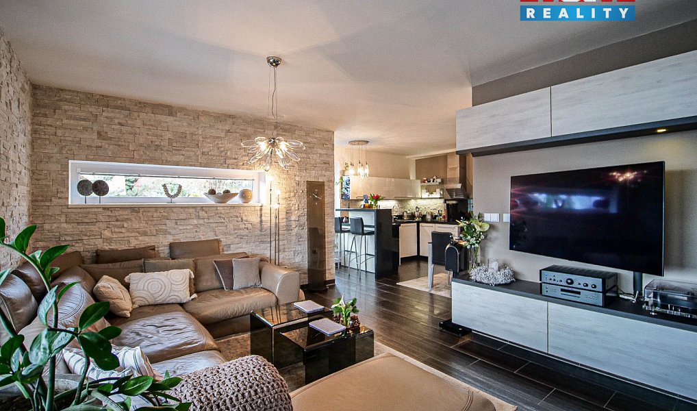 Prodej domu 179 m² s pozemkem 1 214 m², Jeseník – náhled fotky 9