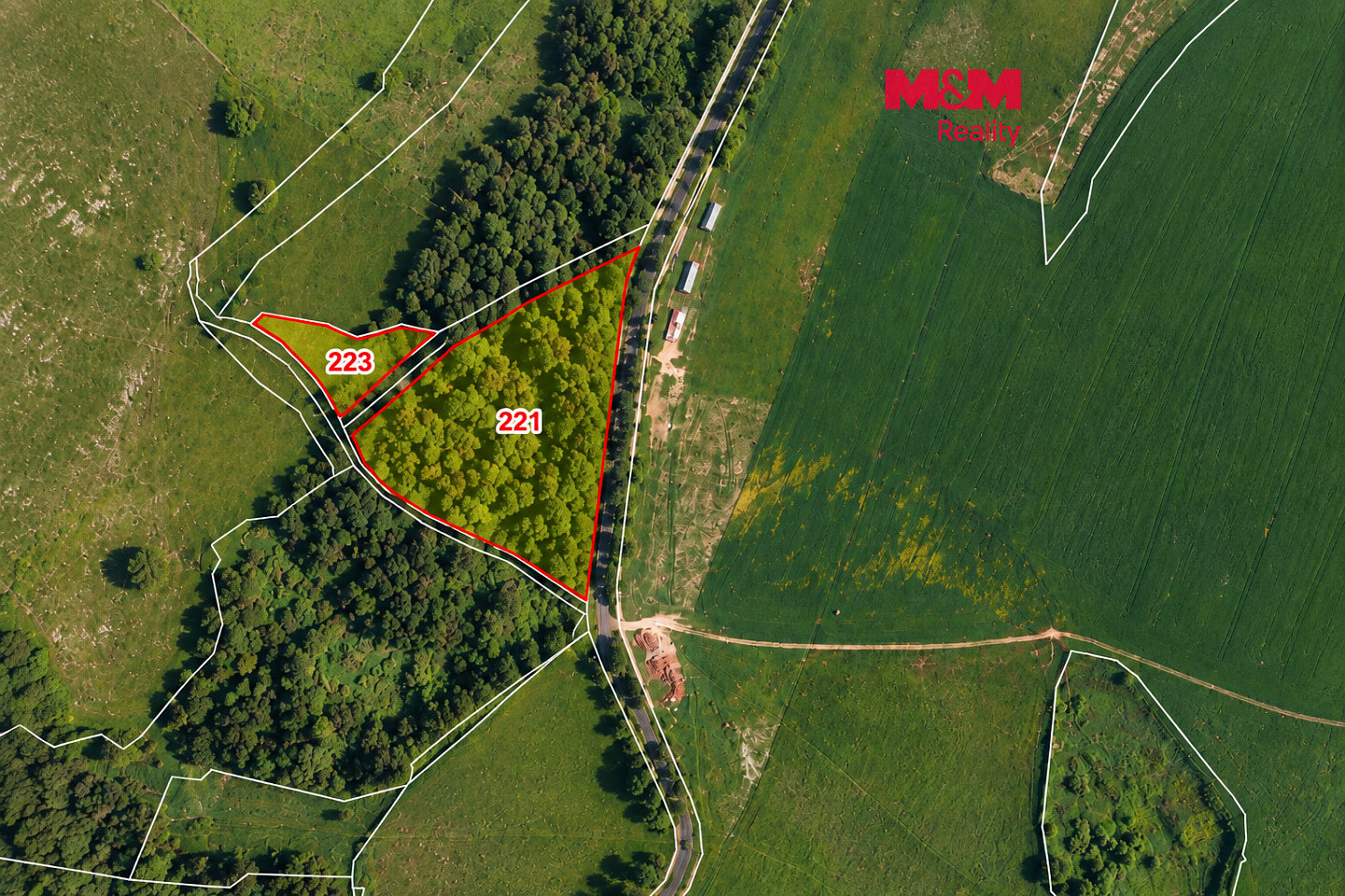 Prodej pozemku 17 561 m²