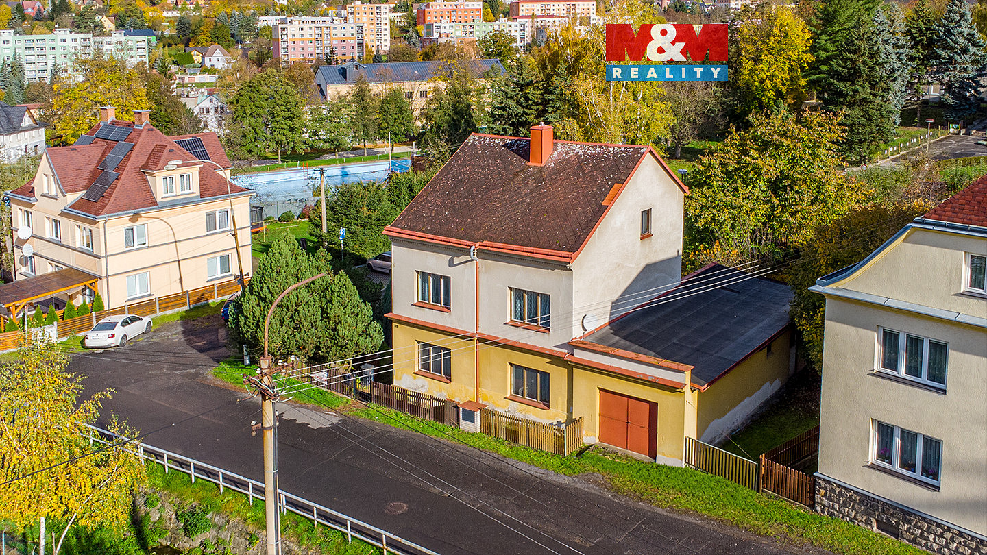 Prodej domu 150 m² s pozemkem 828 m²