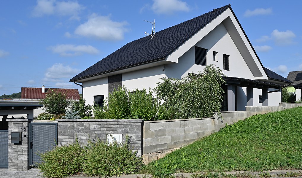 Prodej domu 225 m² s pozemkem 803 m², Letovice – náhled fotky 3