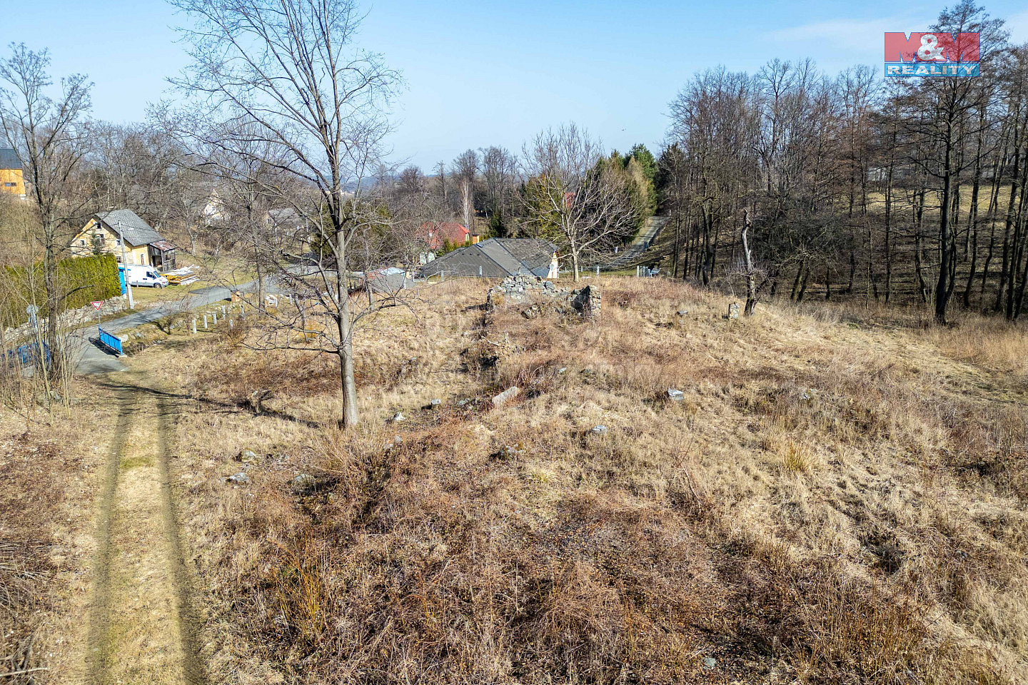 Prodej stavebního pozemku 5 869 m²