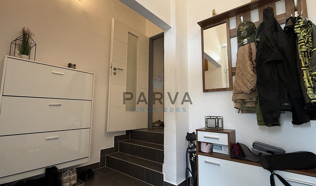 Prodej domu 512 m² s pozemkem 558 m², Přeštice – náhled fotky 2