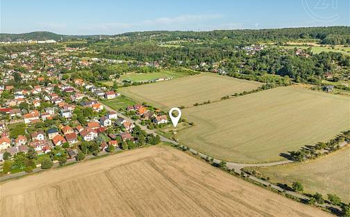Prodej stavebního pozemku 899 m², Českého červeného kříže, Praha 5 - Lipence, okres Praha