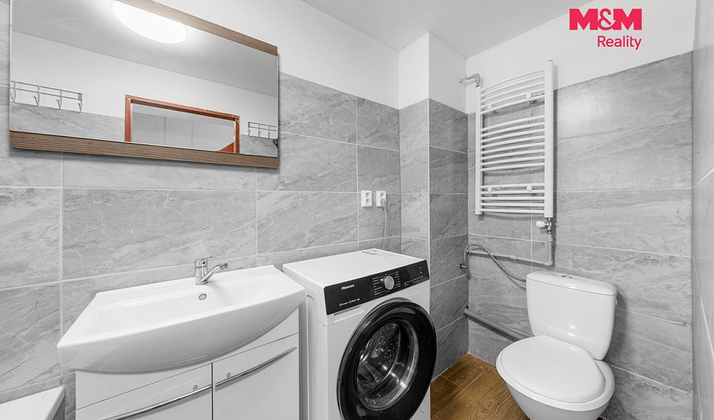 Prodej domu 240 m² s pozemkem 964 m², Krompach – náhled fotky 9