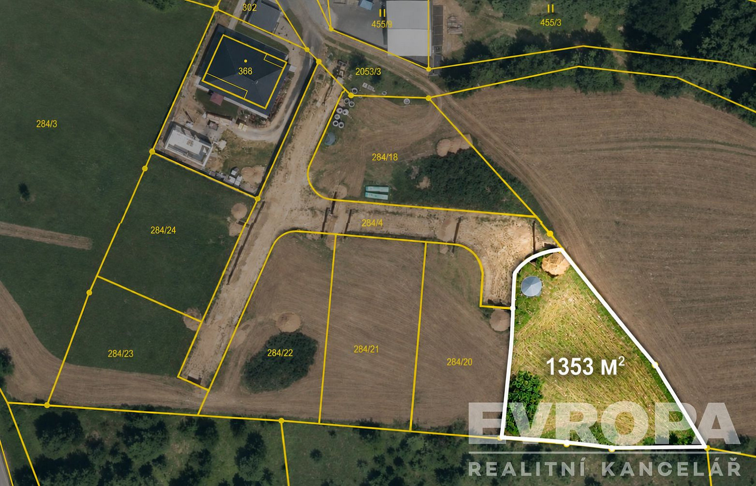 Prodej stavebního pozemku 1 353 m²