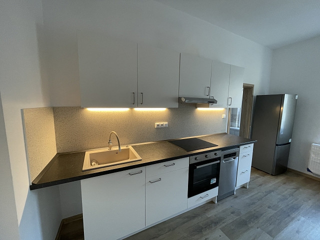 Pronájem bytu 2+1 72 m²