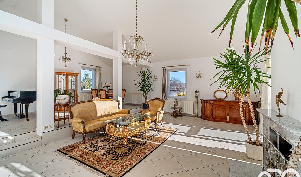 Prodej domu 388 m² s pozemkem 1 730 m², Senohraby – náhled fotky 15