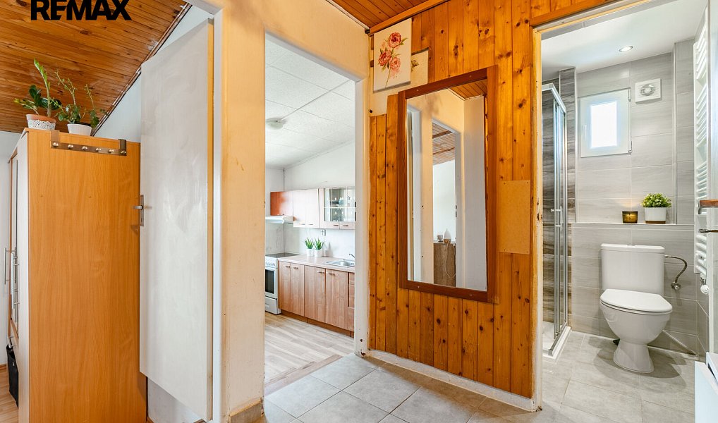 Prodej domu 163 m² s pozemkem 1 205 m², Šestajovice – náhled fotky 21