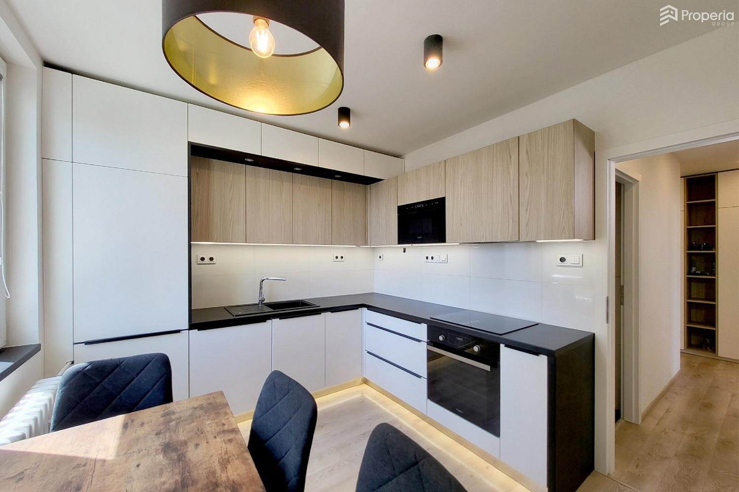 Prodej bytu 3+1 70 m² — photo 3
