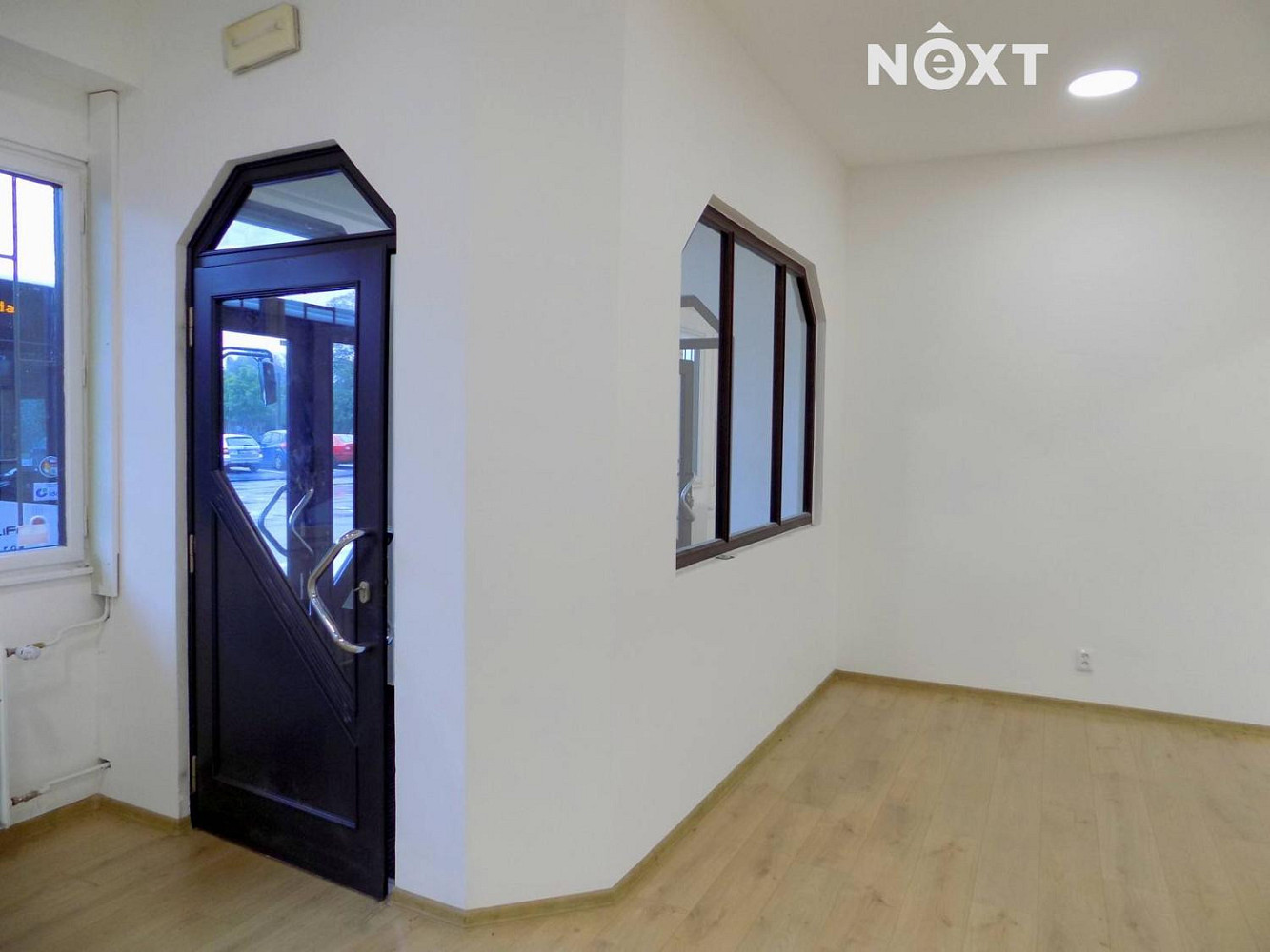 Pronájem kanceláře 114 m² – fotografie 2