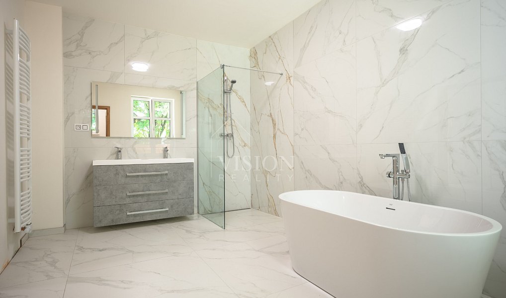 Prodej domu 230 m² s pozemkem 279 m², Slapy – náhled fotky 8