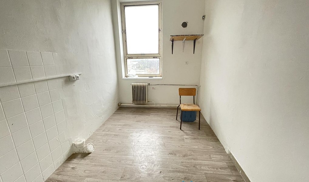 Pronájem skladovacích prostor 500 m², Miroslav – náhled fotky 14