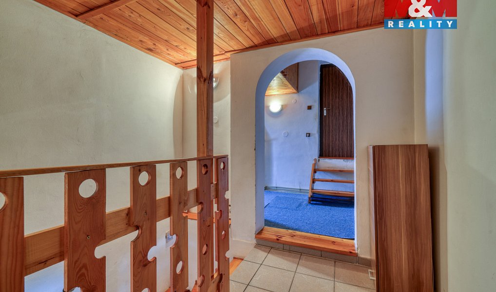 Prodej domu 192 m² s pozemkem 992 m², Třemešné – náhled fotky 10