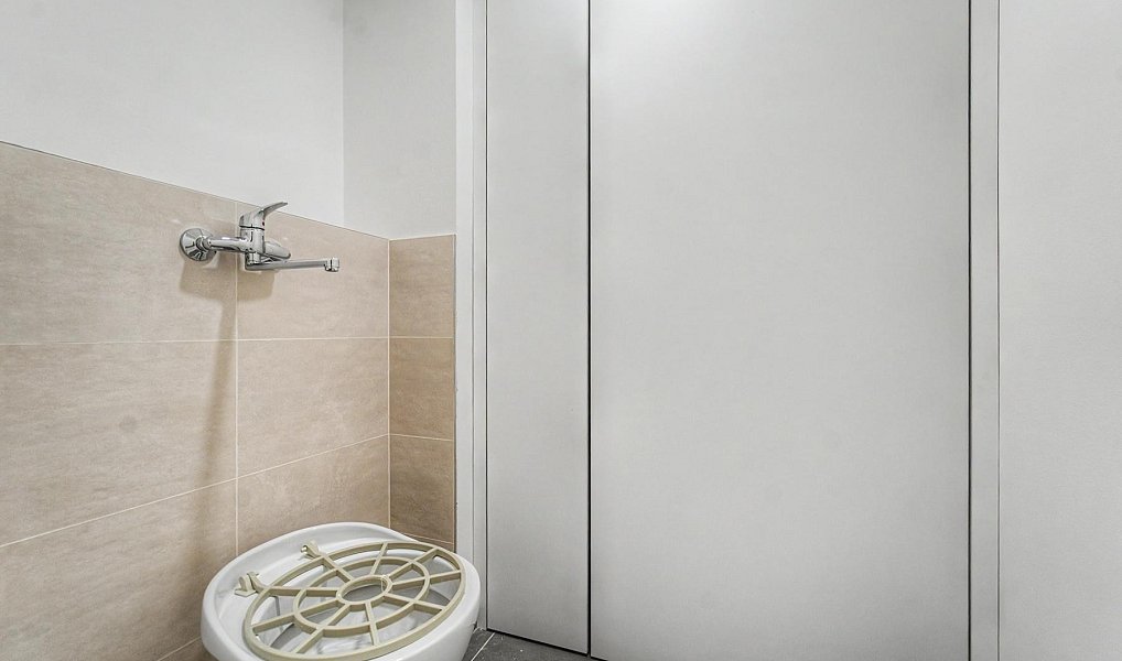 Pronájem komerčního objektu (jiného typu) 82 m², Praha – náhled fotky 12