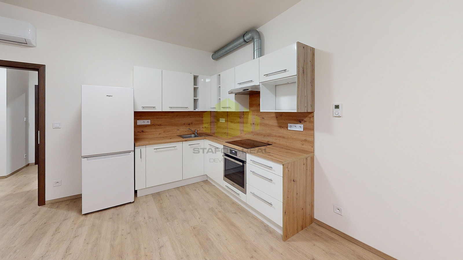 Pronájem bytu 3+kk 74 m² - View 3