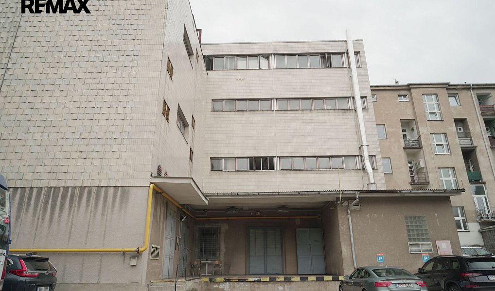 Pronájem obchodních prostor 866 m², Hradec Králové – náhled fotky 28