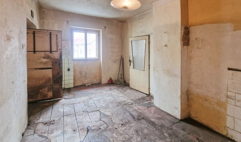 Prodej domu 120 m² s pozemkem 124 m², Louny – náhled fotky 10