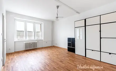 Pronájem bytu 1+1 37 m², Josefa Hory, Beroun - Beroun-Město