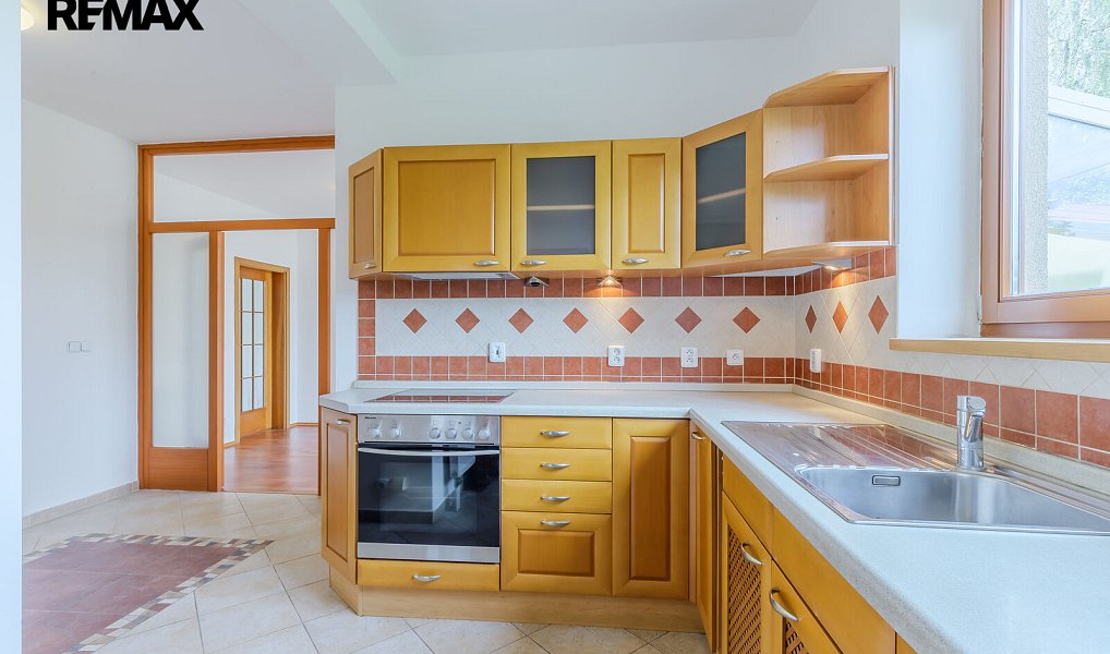 Pronájem bytu 2+kk 85 m², Praha – náhled fotky 7