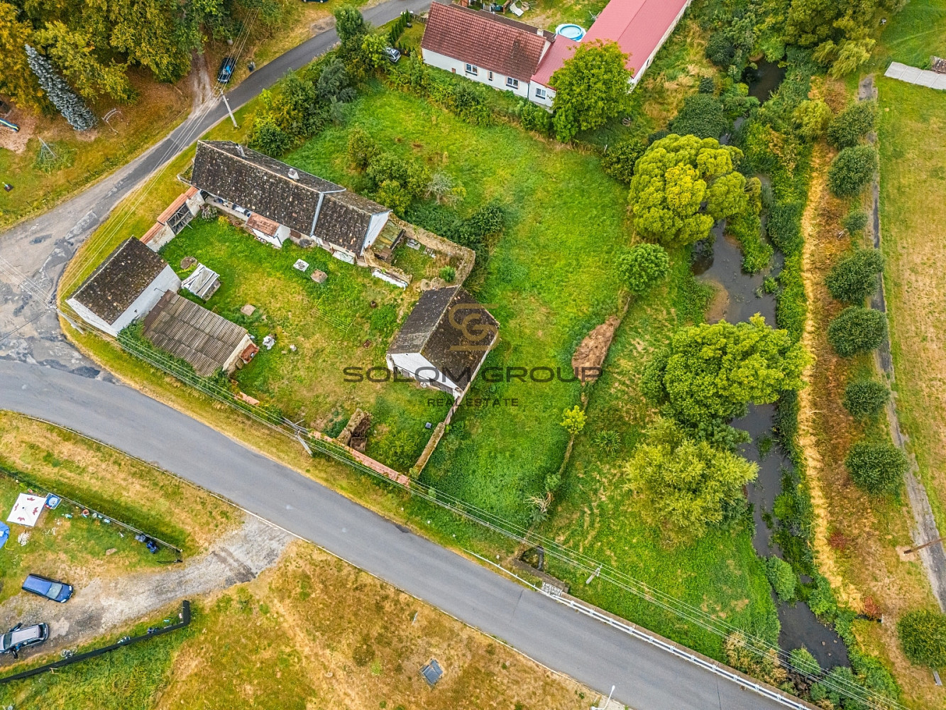 Prodej stavebního pozemku 1 745 m² – fotografie 3