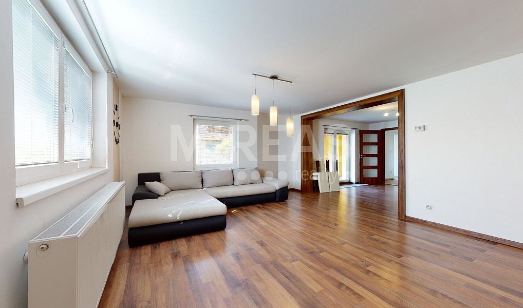 Pronájem domu 150 m² s pozemkem 650 m², Straky – náhled fotky 3