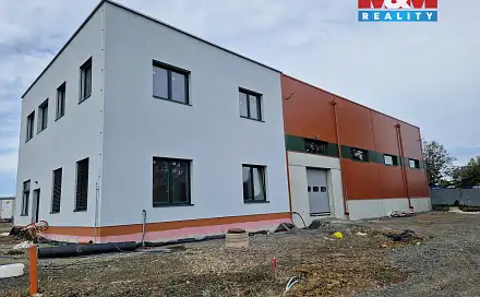 Pronájem skladovacích prostor 1 049 m², Strančice - Všechromy, okres Praha-východ
