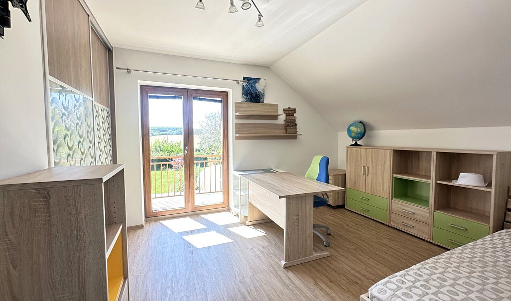 Pronájem domu 152 m² s pozemkem 1 967 m², Peruc – náhled fotky 16