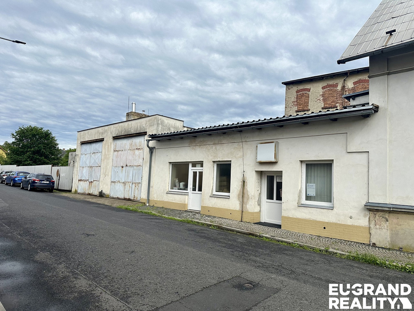 Pronájem výrobních prostor 2 400 m² — photo 4