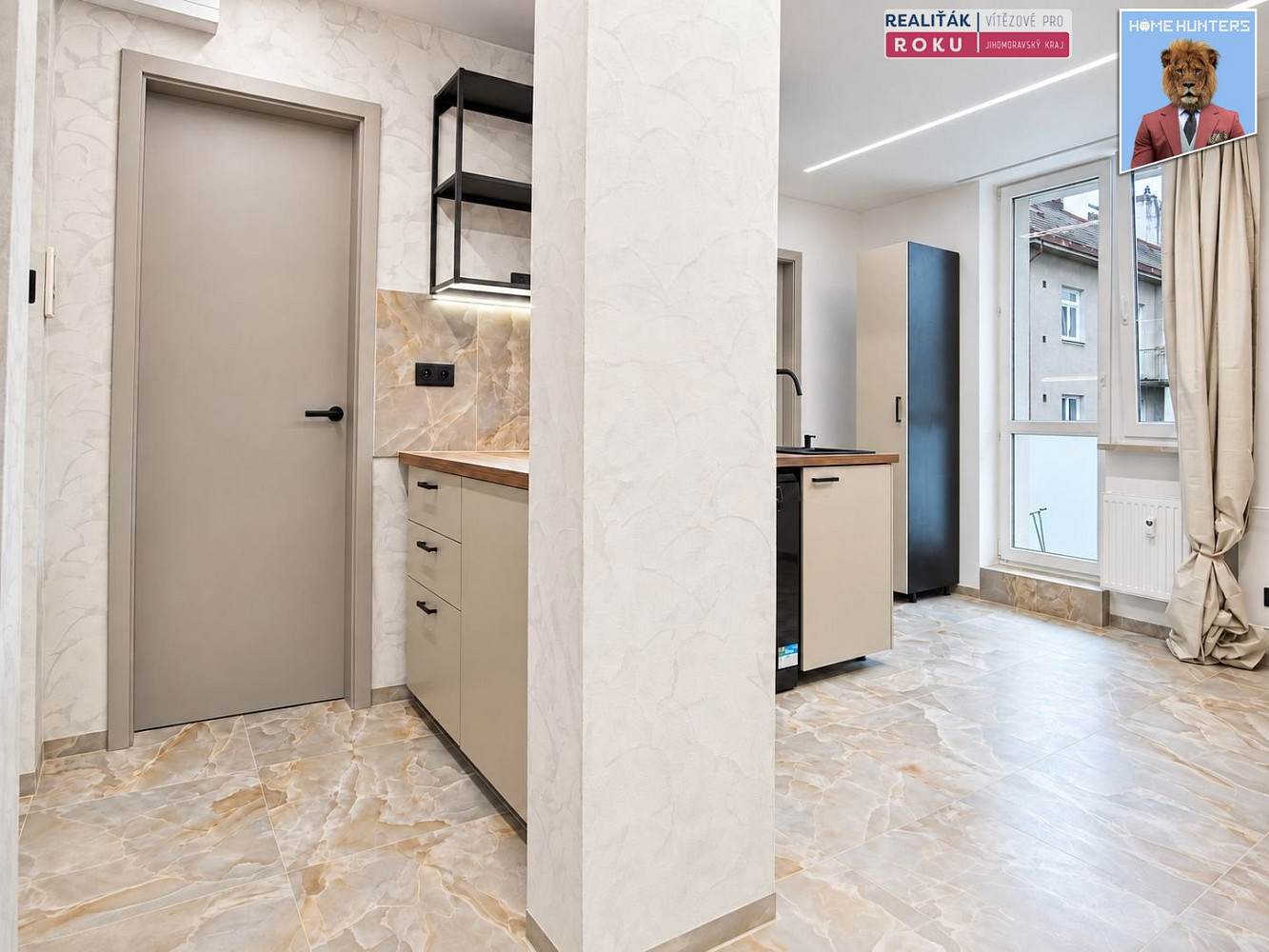 Pronájem bytu 3+kk 56 m² – fotografie 3
