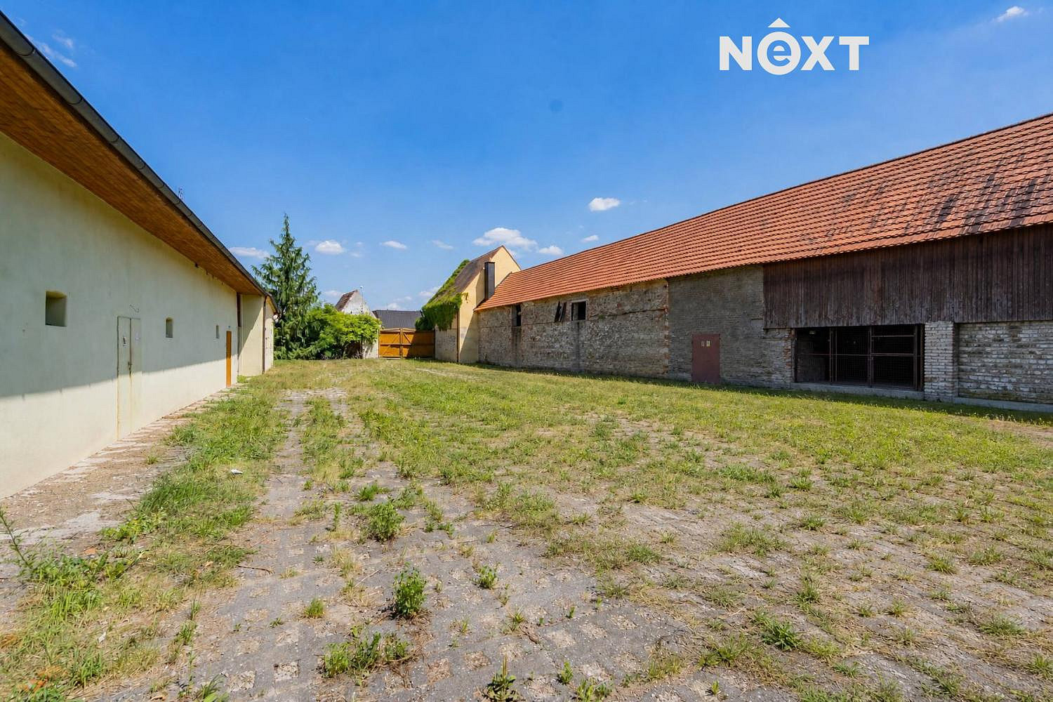 Prodej skladovacích prostor 967 m² — photo 2