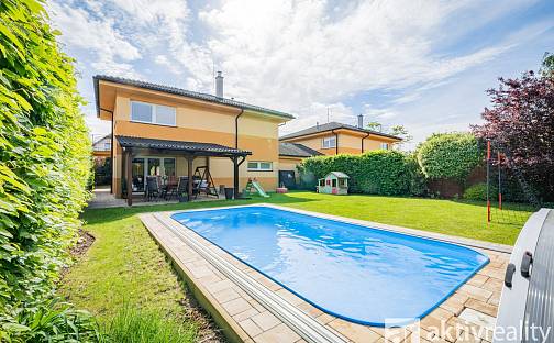Prodej domu 172 m² s pozemkem 511 m², Dušnická, Obříství - Dušníky, okres Mělník