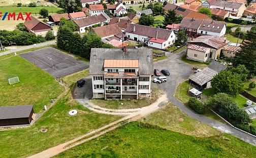 Prodej bytu 3+1 75 m², Mezholezy, okres Domažlice