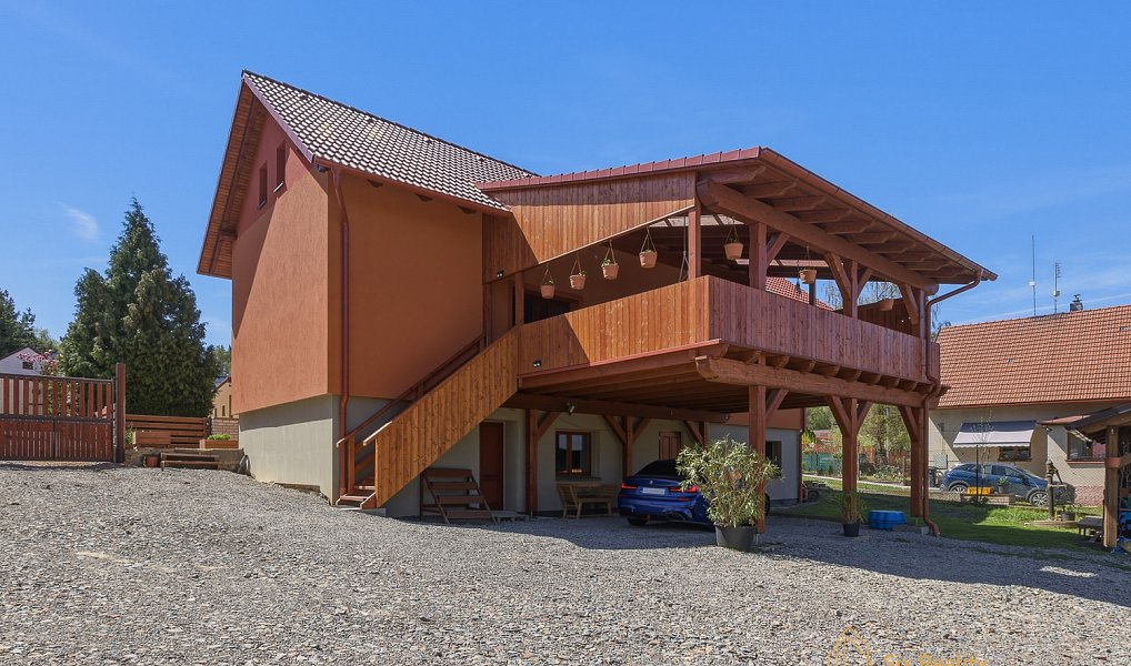 Prodej domu 261 m² s pozemkem 800 m², Zavidov – náhled fotky 30