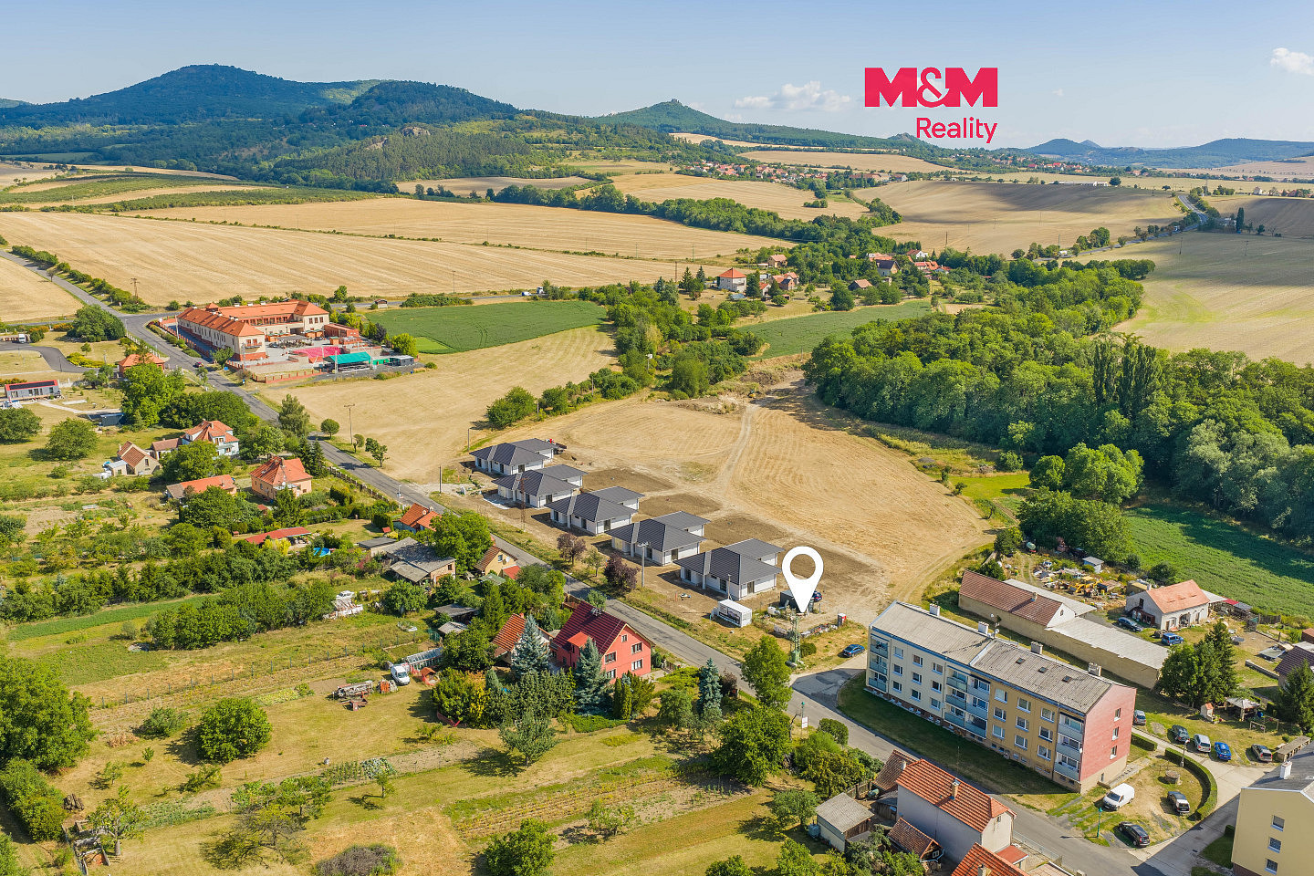 Prodej stavebního pozemku 1 157 m²